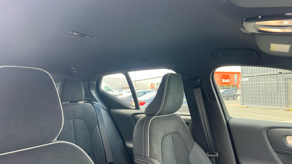 Volvo XC40 Ultra, B4 Mild Hybrid, Dark Blue #37