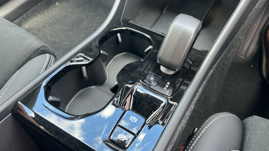 Volvo XC40 Ultra, B4 Mild Hybrid, Dark Blue #31