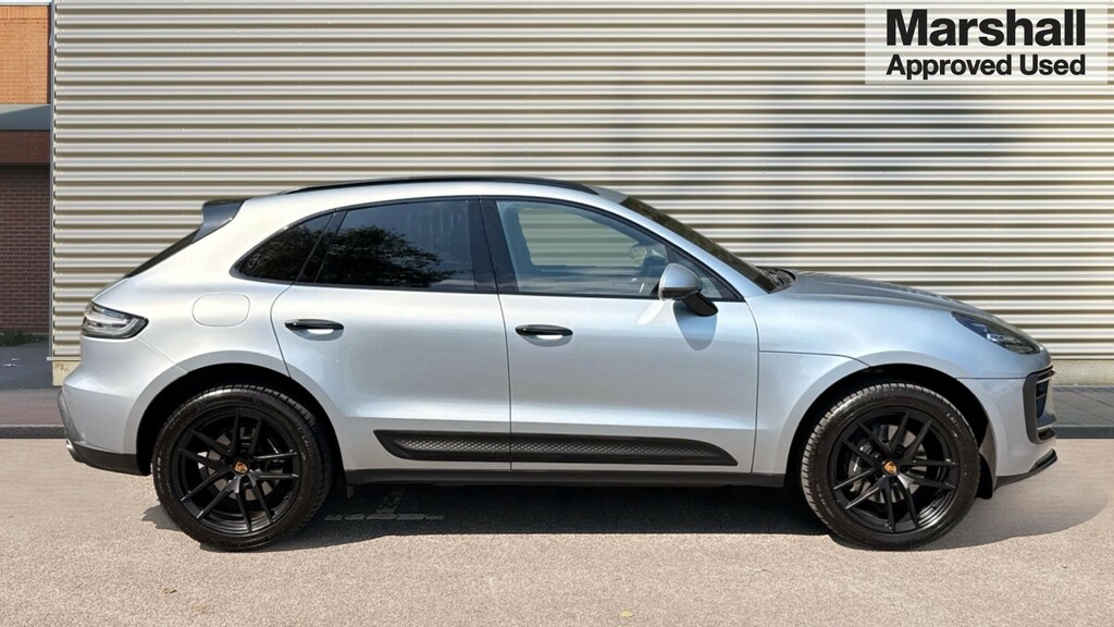 Porsche Macan Macan Estate Pdk PX71KZD Silver #2