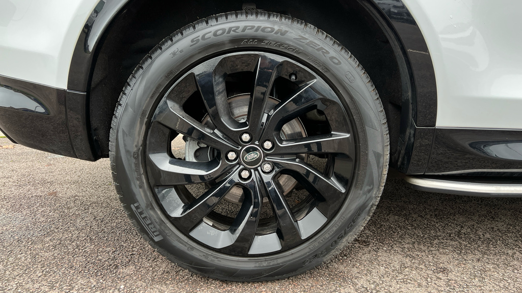 Land Rover Discovery Sport 2.0 D200 Dynamic Hse 7 Seat Silver #31
