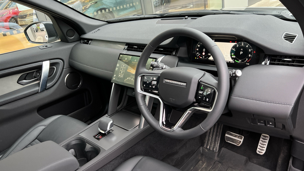 Land Rover Discovery Sport 2.0 D200 Dynamic Hse 7 Seat Silver #28