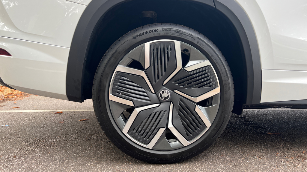 Skoda Kodiaq Kodiaq Sportline 7 Seats 2.0 Tdi 193 Ps Dsg 4X4 White #5