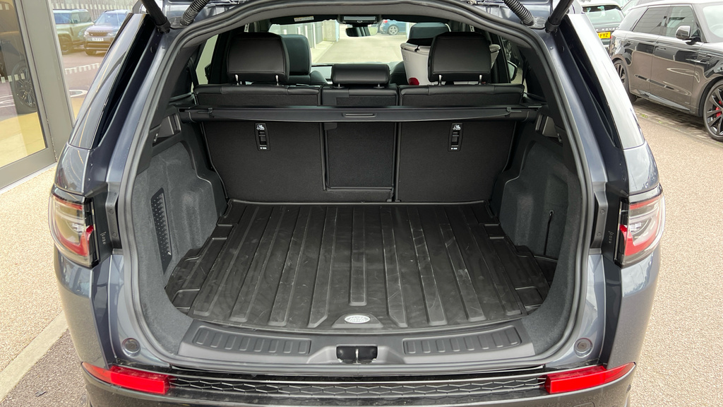 Land Rover Discovery Sport 2.0 D200 Dynamic Hse 7 Seat Black #10