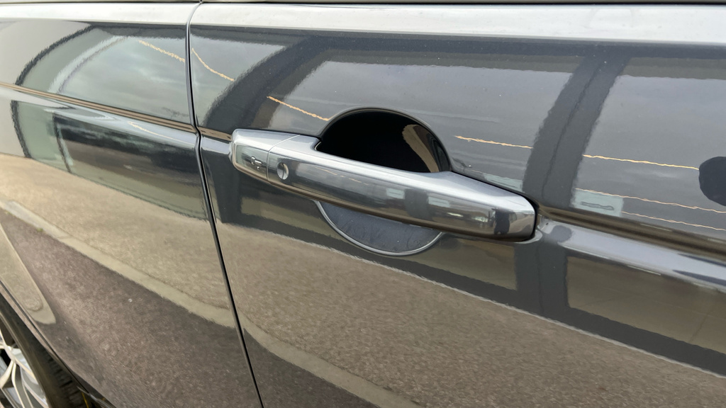Land Rover Discovery Sport Metropolitan Black #51