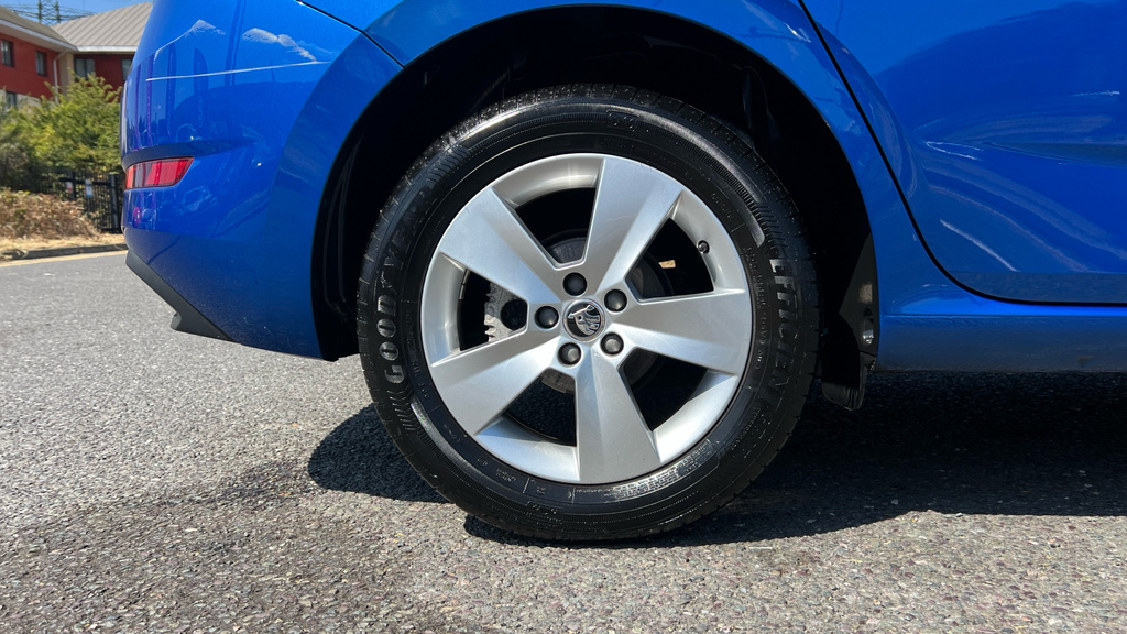 Skoda Scala Scala 1.0 Tsi 110 Se Blue #5