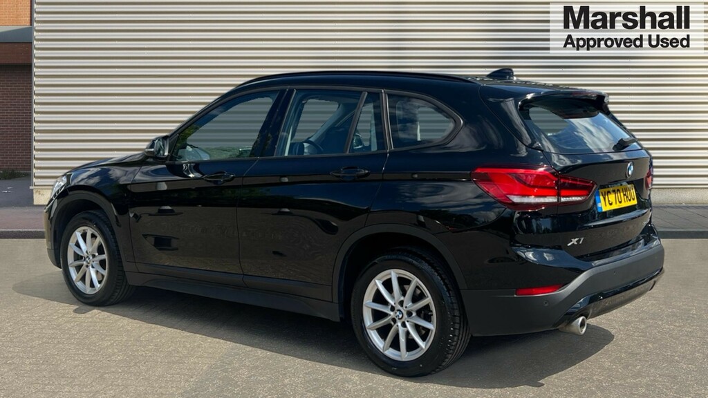 BMW X1 X1 Sdrive 18I Se Step YC70HUU Black #5