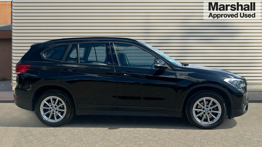 BMW X1 X1 Sdrive 18I Se Step YC70HUU Black #2