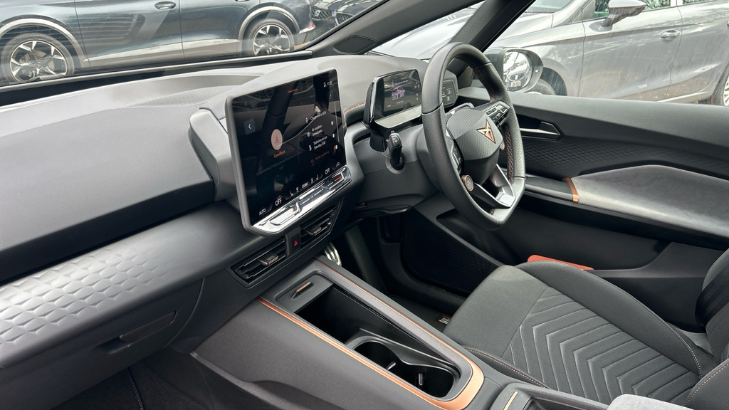 Cupra Born Born 170Kw E-boost V2 59Kwh KW75OAY Black #2
