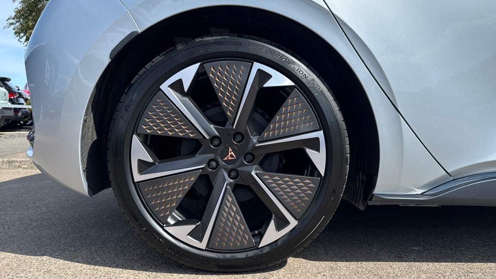 Cupra Born Born 170Kw E-boost V3 59Kwh Hatchback DG26WUH Silver #5