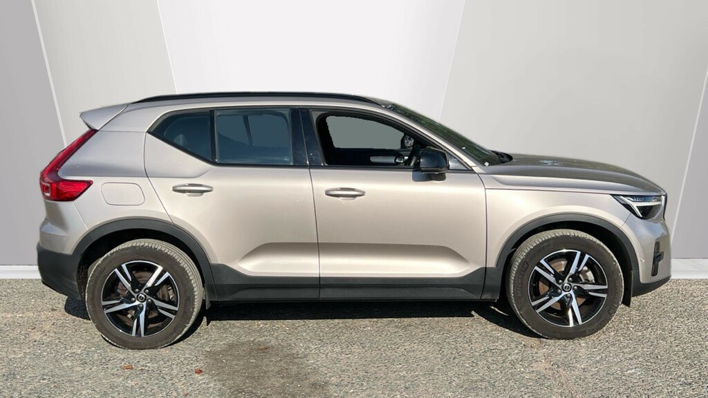 Volvo XC40 Xc40 2.0 B3p Plus Dark Gold #3