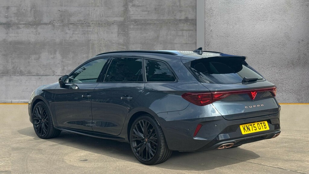 Cupra Leon Leon 1.5 Ehybrid 204 Shadow Edition Dsg KN75OTB Grey #3