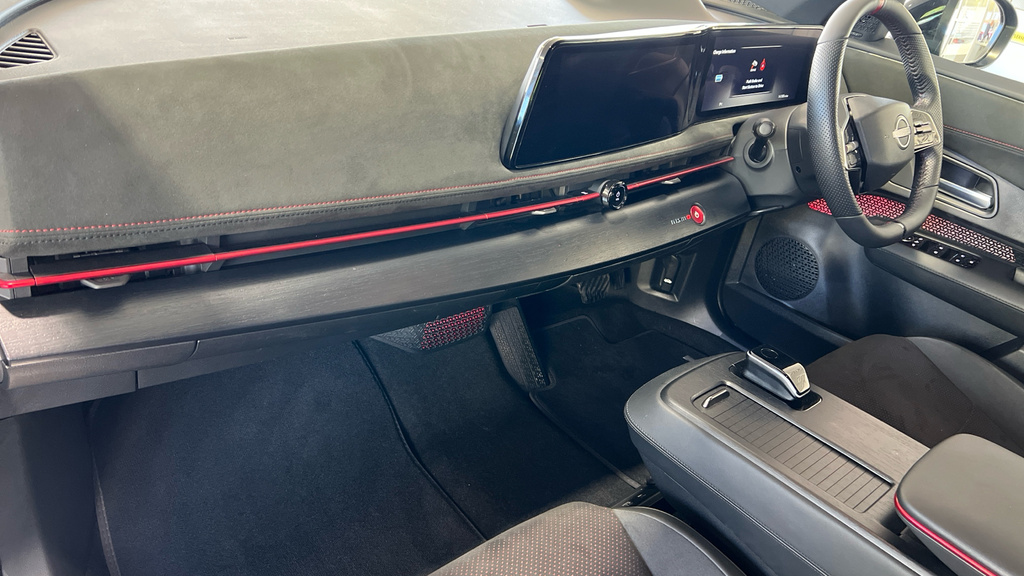 Nissan Ariya 178Kw Evolve 87Kwh 22Kwch Green #7