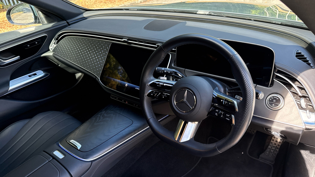 Mercedes-Benz E Class E Class E200 Amg Line 9G-tronic KU74LSD Silver #3