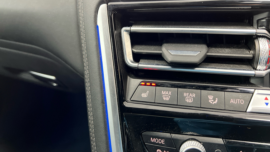 BMW 8 Series 840I 3.0 M Sport Blue #36