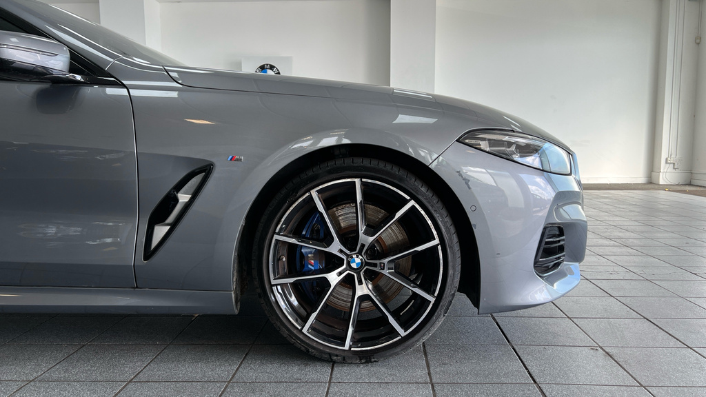 BMW 8 Series 840I 3.0 M Sport Blue #14