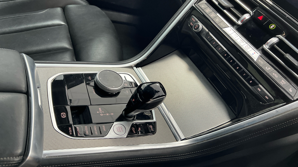 BMW 8 Series 840I 3.0 M Sport Blue #10