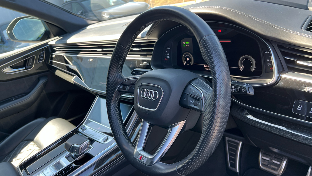 Audi Q8 Q8 55 Tfsi E Quattro Vorsprung Tiptronic Black #6