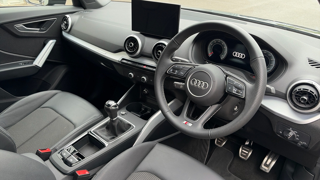 Audi Q2 Q2 35 Tfsi S Line OW75ECV Black #6