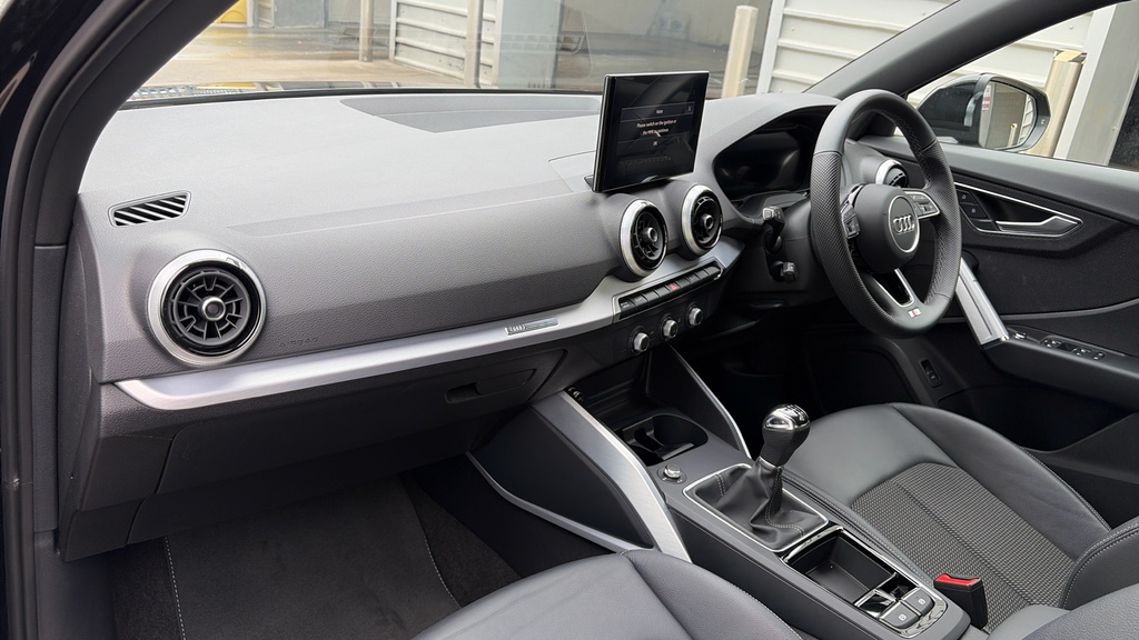 Audi Q2 Q2 35 Tfsi S Line OW75ECV Black #2
