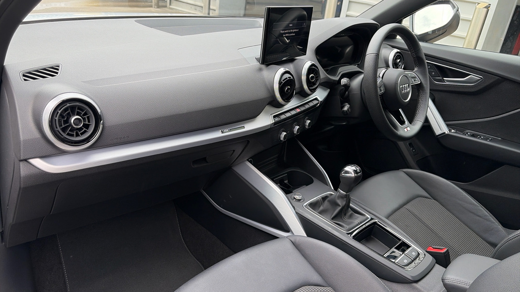 Audi Q2 Q2 35 Tfsi S Line OW75DZH White #2