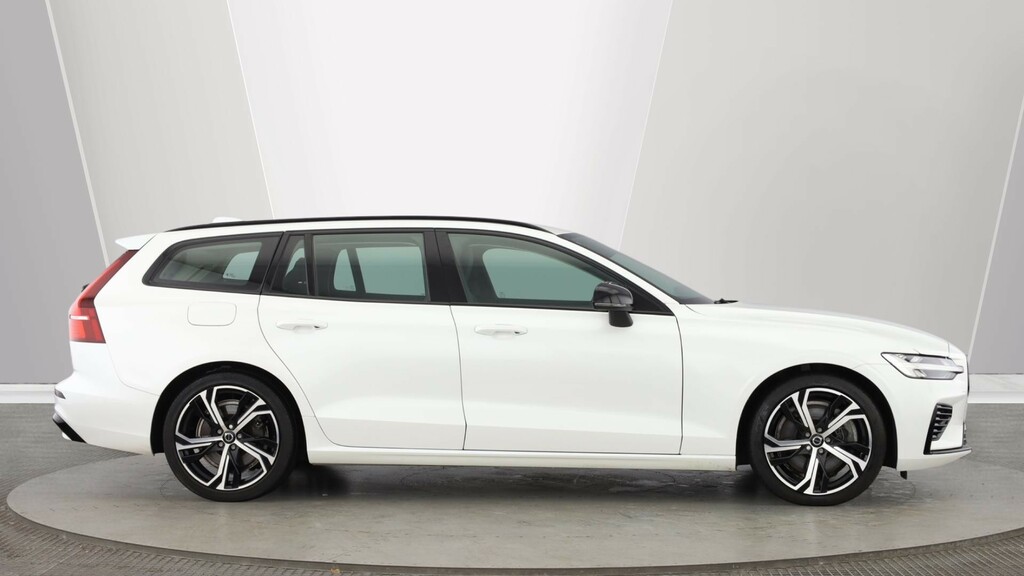 Volvo V60 V60 2.0 T6 350 Recharge Phev Plus Dark Awd A White #2