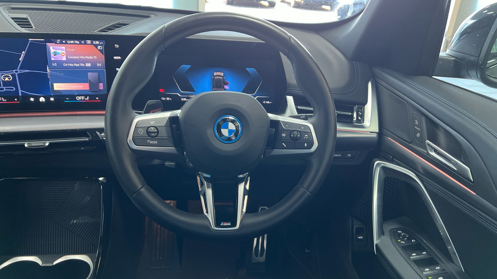 BMW iX1 Ix1 150Kw Edrive20 M Sport 65Kwh Black #5
