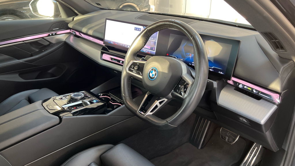 BMW i5 I5 250Kw Edrive40 M Sport 84Kwh Black #6