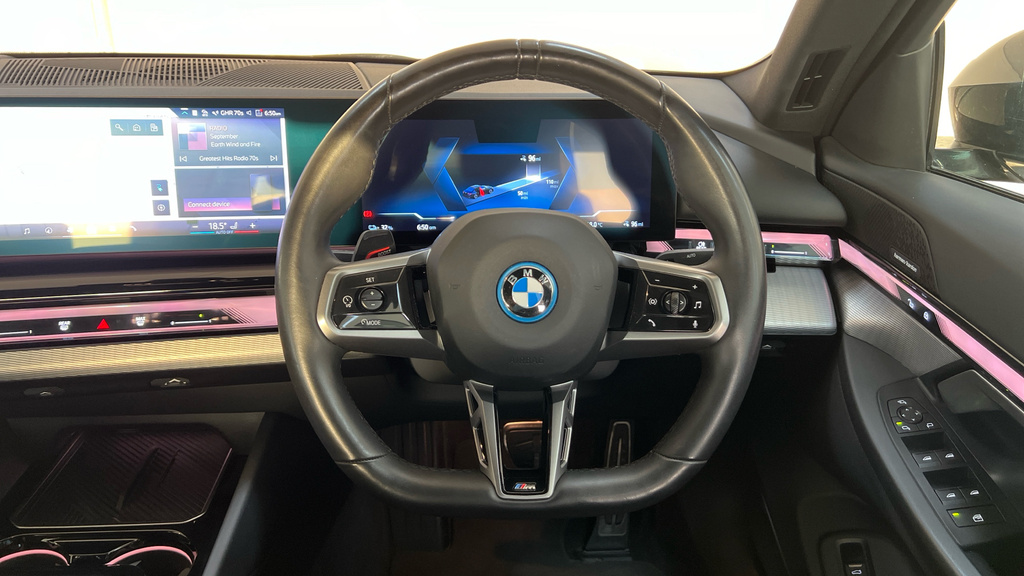 BMW i5 I5 250Kw Edrive40 M Sport 84Kwh Black #5