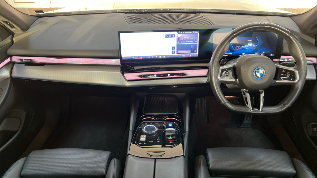 BMW i5 I5 250Kw Edrive40 M Sport 84Kwh Black #4