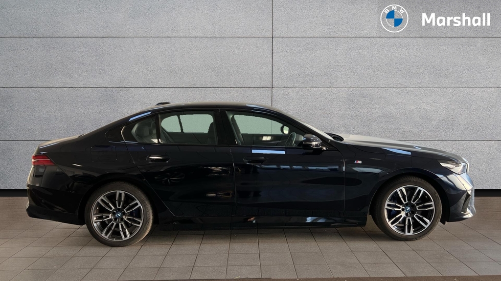 BMW i5 I5 250Kw Edrive40 M Sport 84Kwh Black #3