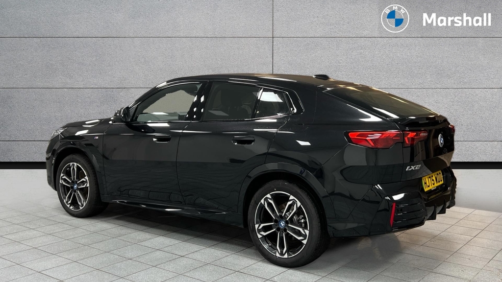 BMW iX2 Bmw Ix2 Hatchback 150Kw Edrive20 M Sport Black #2