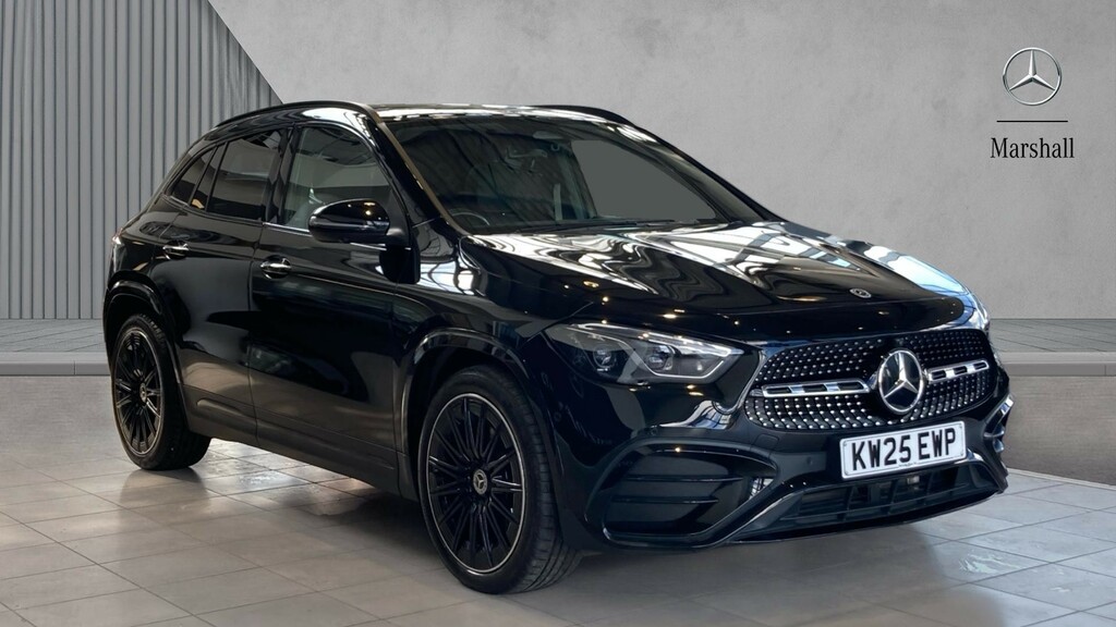 Mercedes-Benz GLA Class Gla 220D 4Matic Amg Line Premium Plus Black
