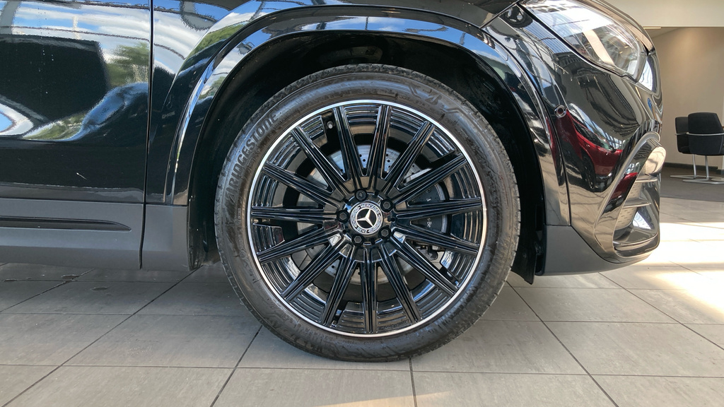 Mercedes-Benz GLA Class Gla 220D 4Matic Amg Line Premium Plus KW25EWP Black #5
