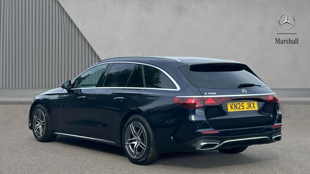 Mercedes-Benz E Class E Class E200 Amg Line 9G-tronic KN25JKX Blue #2