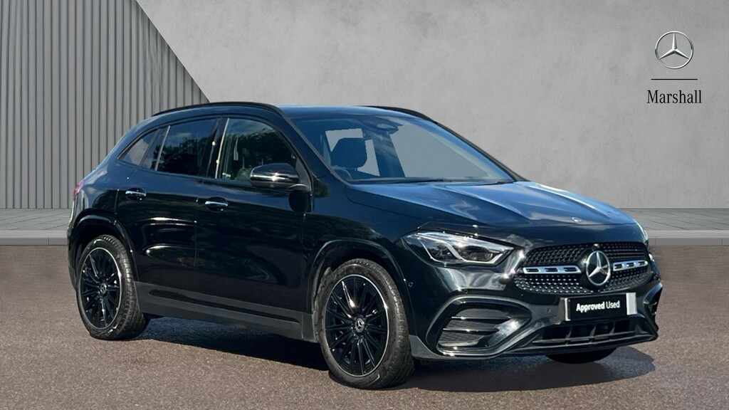 Mercedes-Benz GLA Class Gla 220D 4Matic Amg Line Premium Plus Black