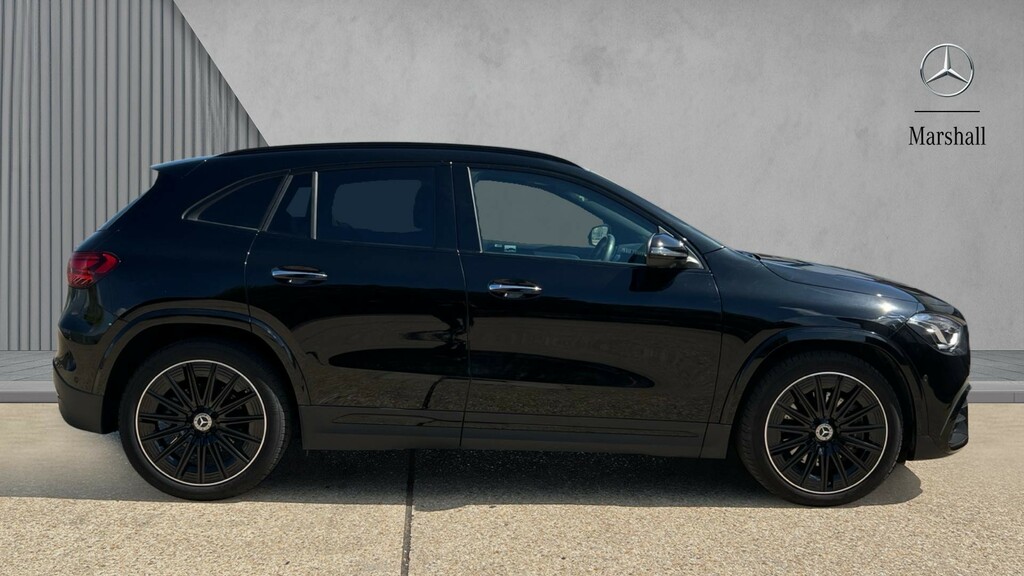 Mercedes-Benz GLA Class Gla 220D 4Matic Amg Line Premium Plus KR25NNT Black #4