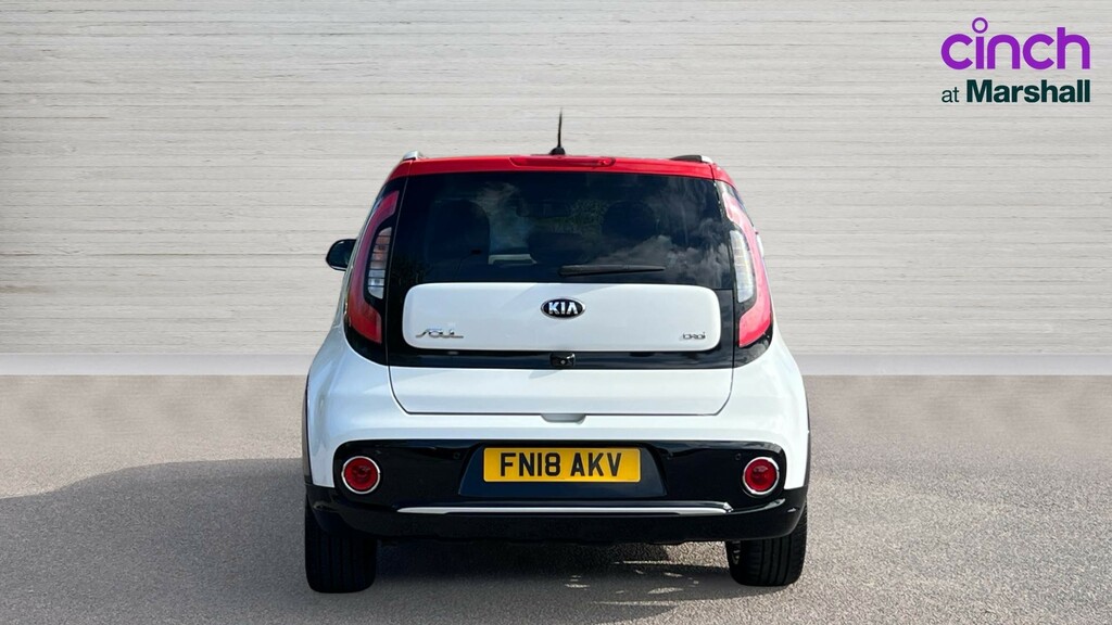 Kia Soul Soul 1.6 Crdi 3 White #4