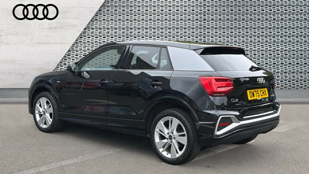 Audi Q2 Q2 35 Tfsi S Line S Tronic OW75CHX Black #3