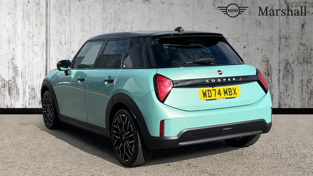 Mini Hatch Cooper 2.0 S Exclusive WD74MBX Green #2