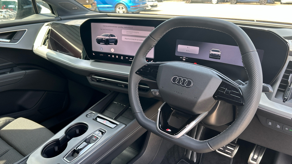 Audi Q4 E Tron Audi Q4 Suv Launch Edition E-tron Performance 210, RA26YML Grey #6