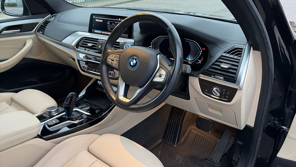 BMW iX3 Ix3 210Kw Premier Edition 80Kwh Black #6