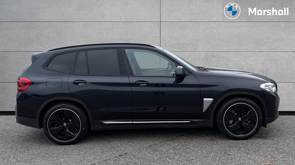 BMW iX3 Ix3 210Kw Premier Edition 80Kwh Black #3