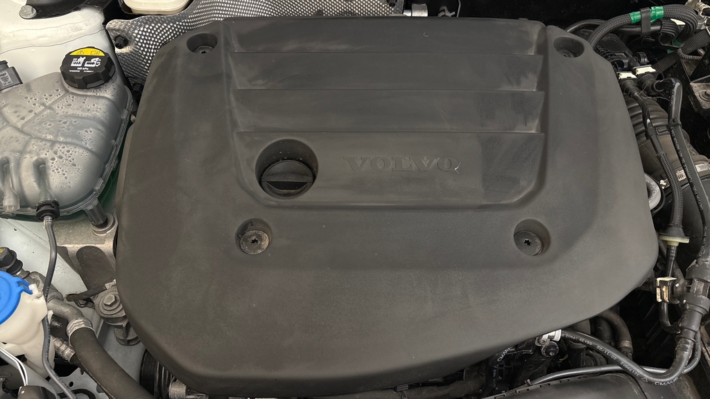 Volvo XC40 Recharge Plus, T4 Plug-in Hybrid, Grey #14