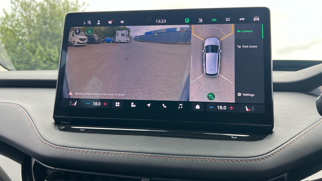 Skoda ENYAQ 150Kw 80 Ecosuite 82Kwh 125Kw White #70