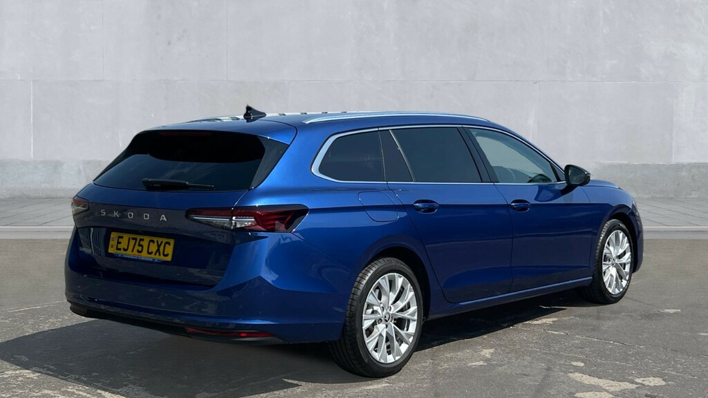 Skoda Superb Skoda Superb Estate 1.5 Tsi Iv Se L Dsg Grey #8