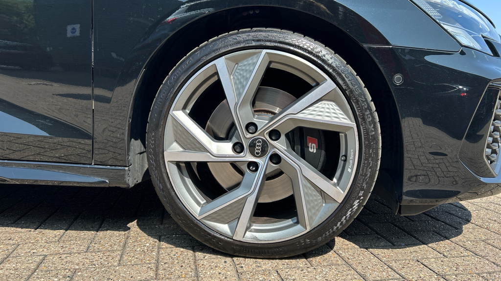 Audi A3 A3 S3 Tfsi Black Edition Quattro S Tronic RK73NZY Black #5