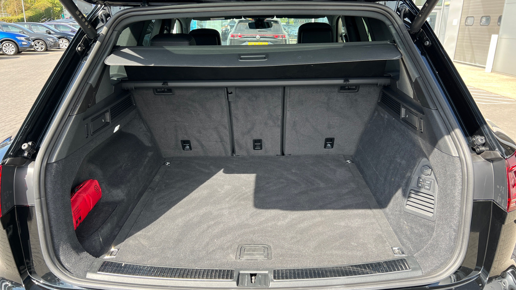 Volkswagen Touareg Touareg 3.0 V6 Tdi 4Motion 286 Final Edition T Black #16