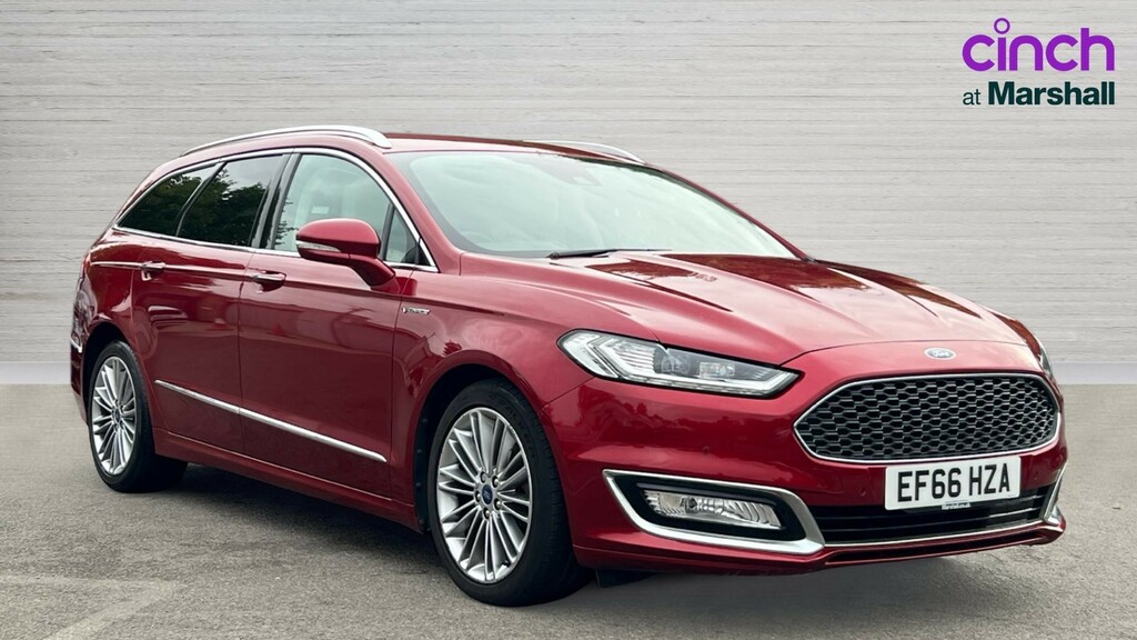 Ford Mondeo Mondeo Vignale 2.0 Ecoboost Red