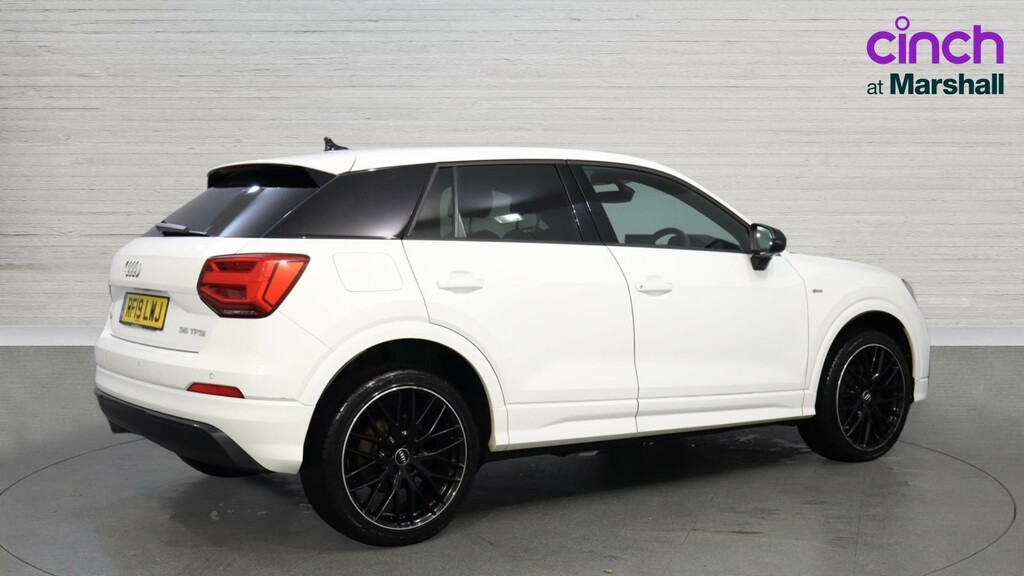 Audi Q2 Q2 35 Tfsi Black Edition S Tronic White #3