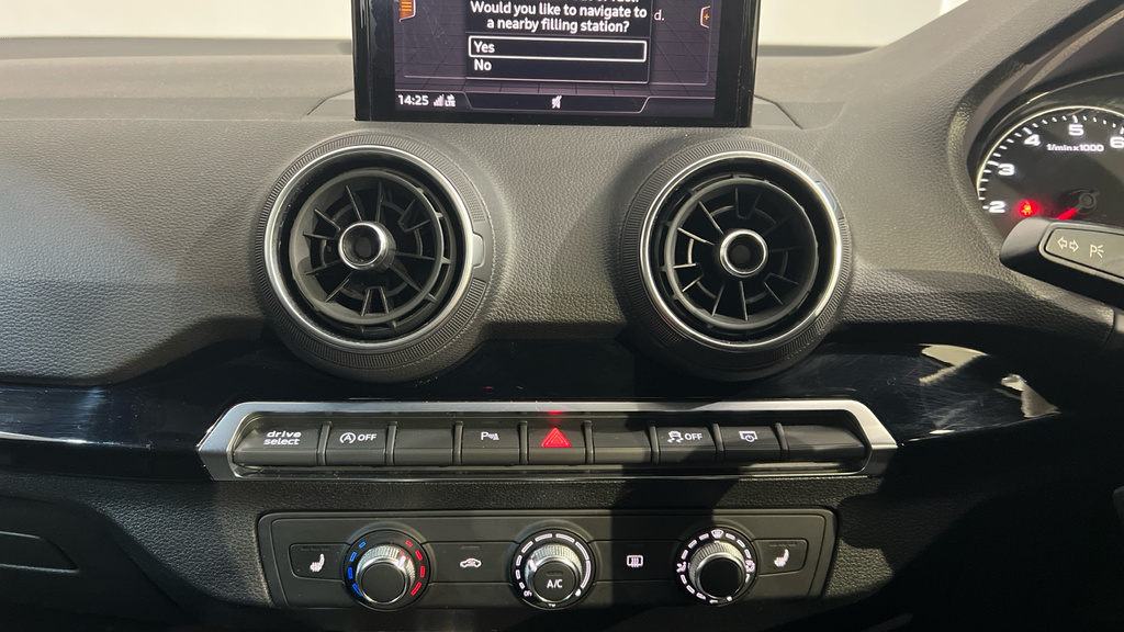 Audi Q2 1.0 Tfsi 30 Sport Suv S Tronic Euro 6 White #33